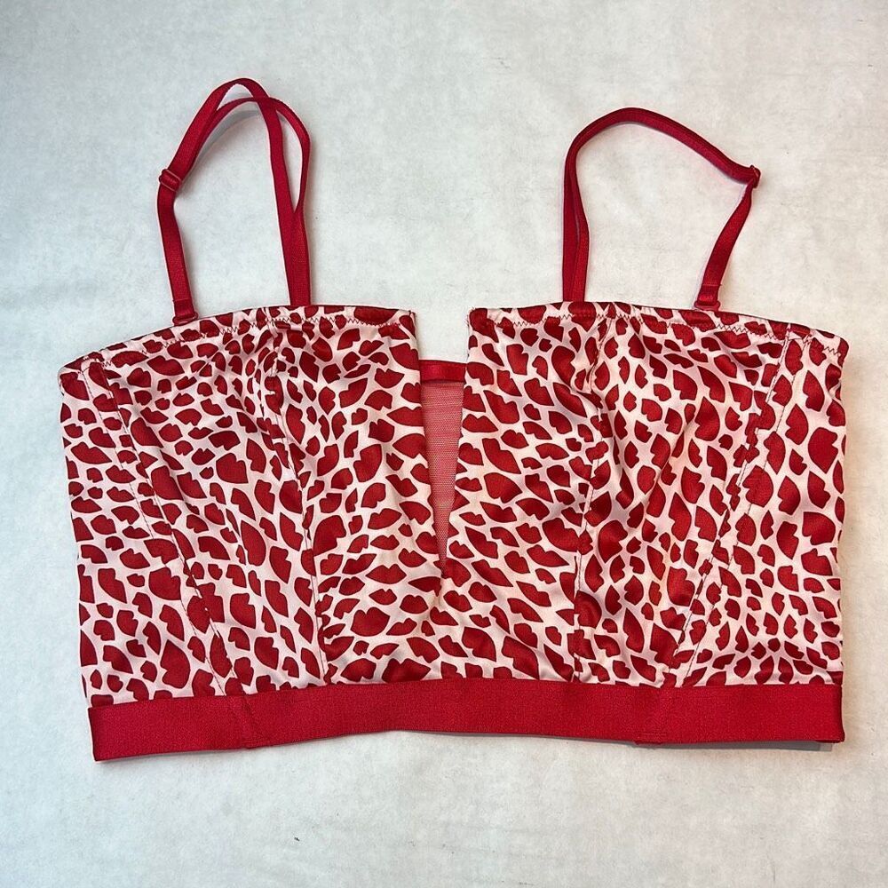 Victorias Secret Lace Corset Style Bra Very Sexy Size Medium Unlined VS red chee